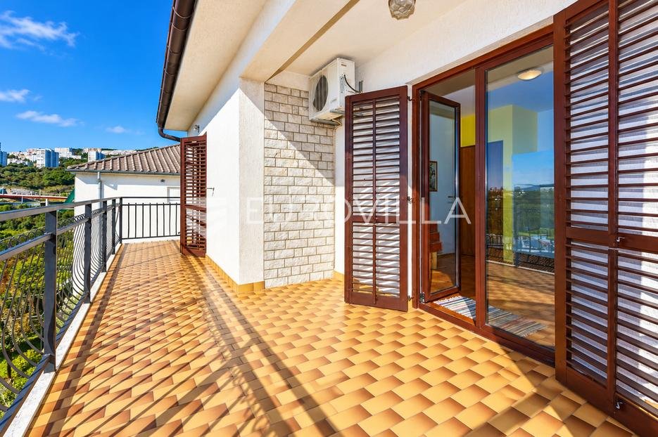 Maison À vendre - Primorsko-goranska Kostrena