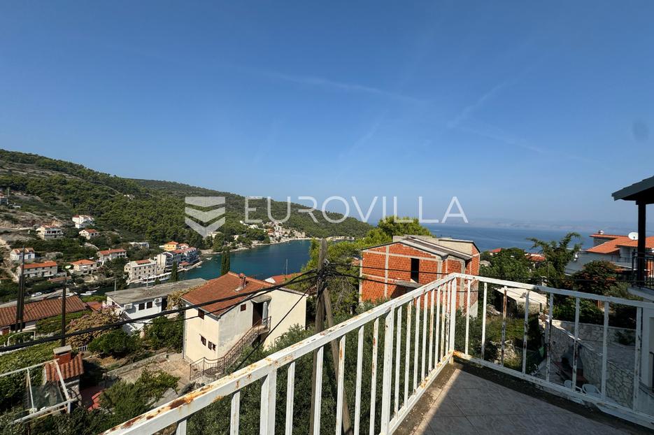 Casa In vendita -  Šolta