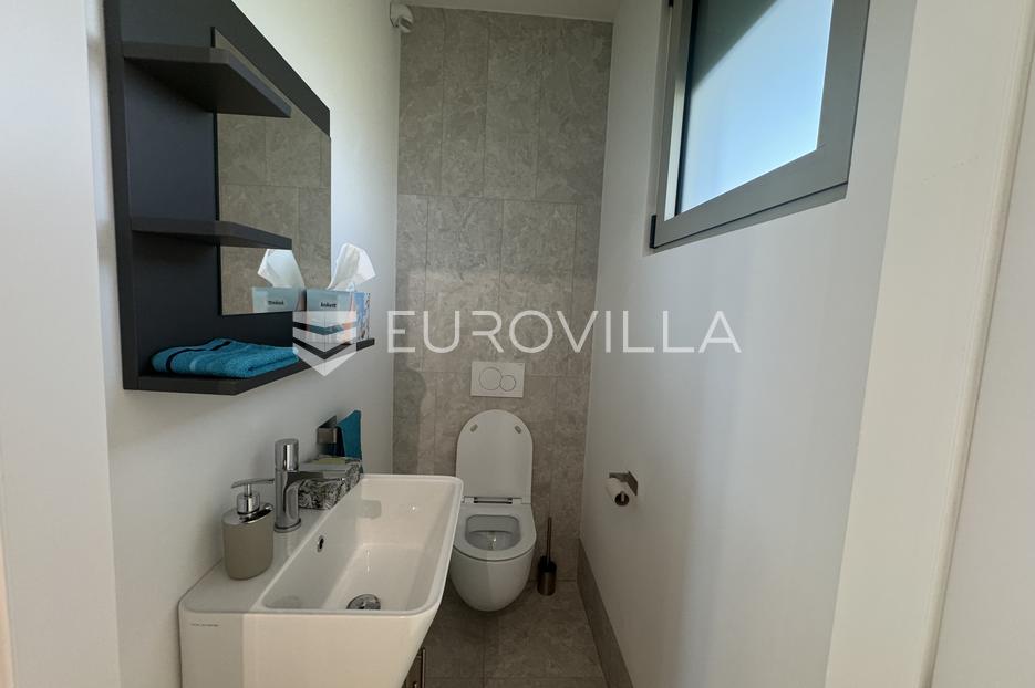 Appartamento In vendita -  Rovinj