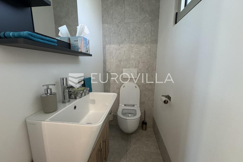 Appartamento In vendita -  Rovinj
