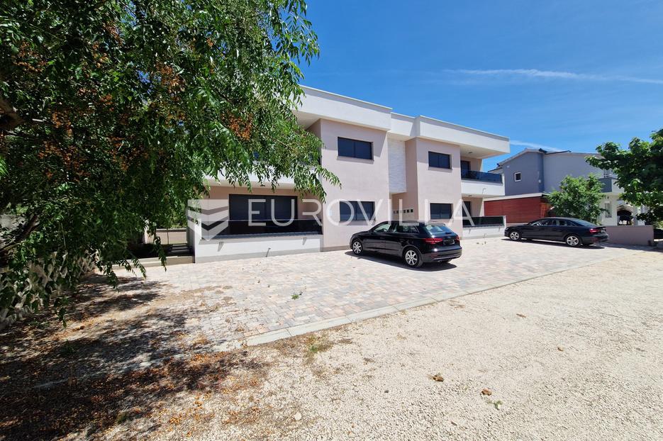 Apartmán Na predaj -  Vir