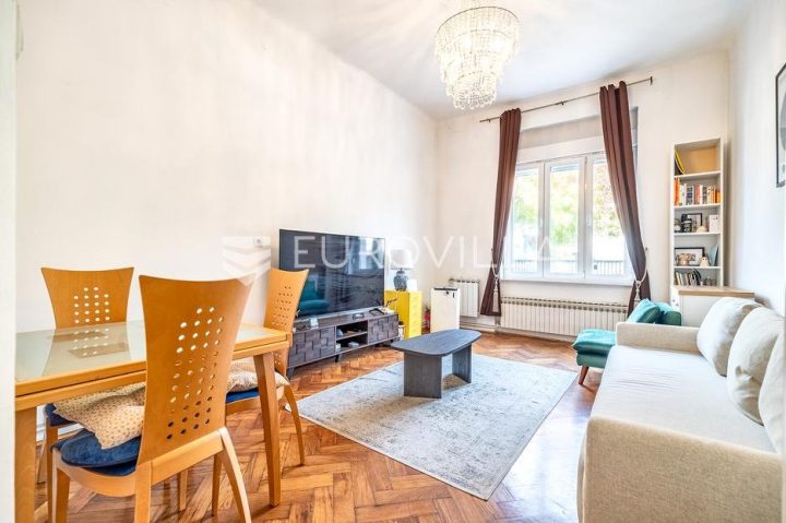 Appartement à louer 38 m² – Maksimir