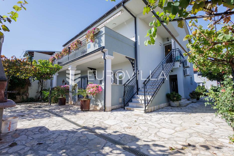 Kuća Na prodaju -  Pula