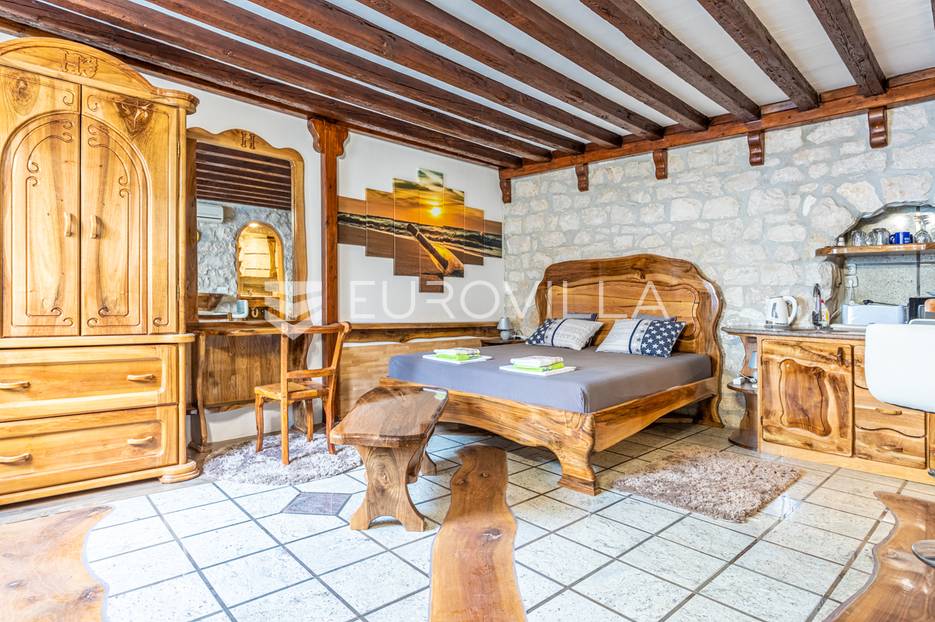 Kuća Na prodaju -  Trogir