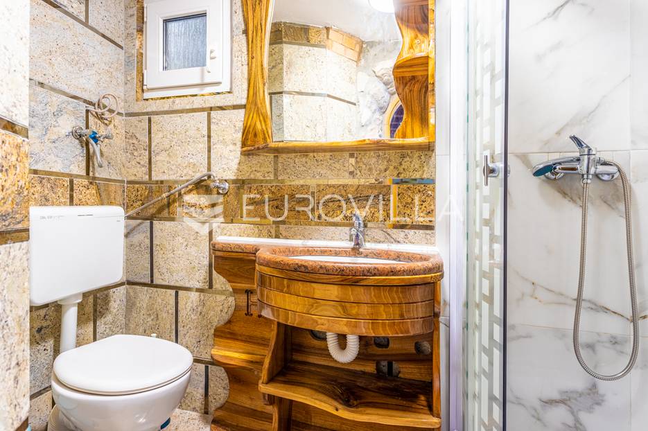 Kuća Na prodaju -  Trogir