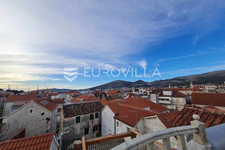 Kuća Na prodaju -  Trogir