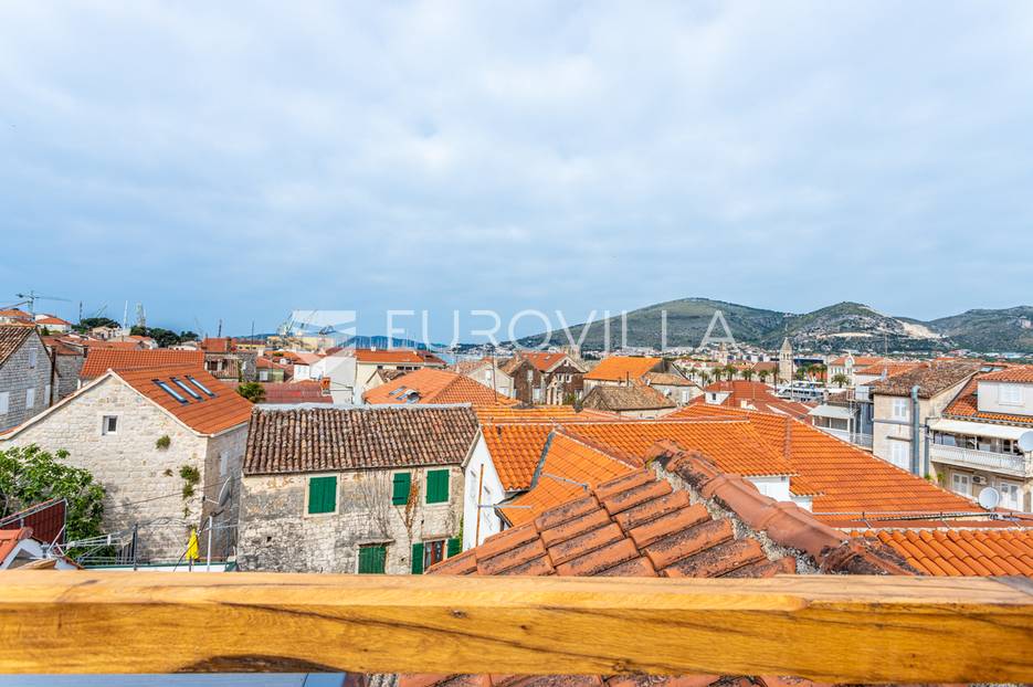 Kuća Na prodaju -  Trogir