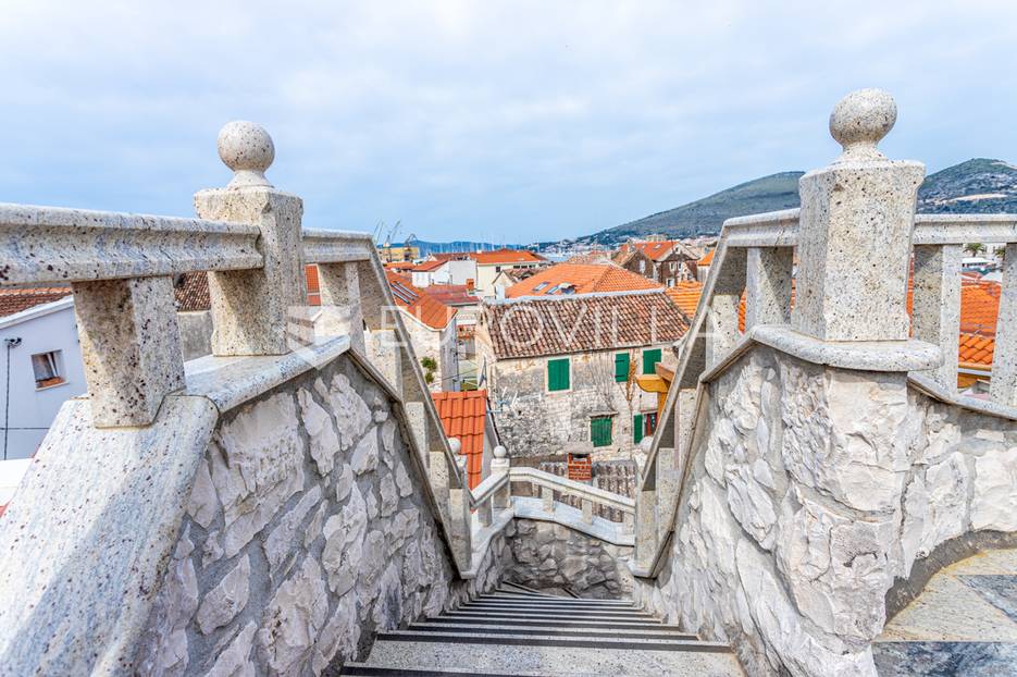 Kuća Na prodaju -  Trogir