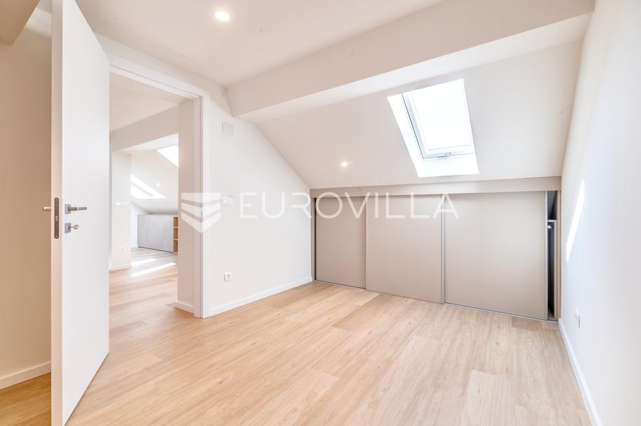 Flat For sale -  Donji Grad