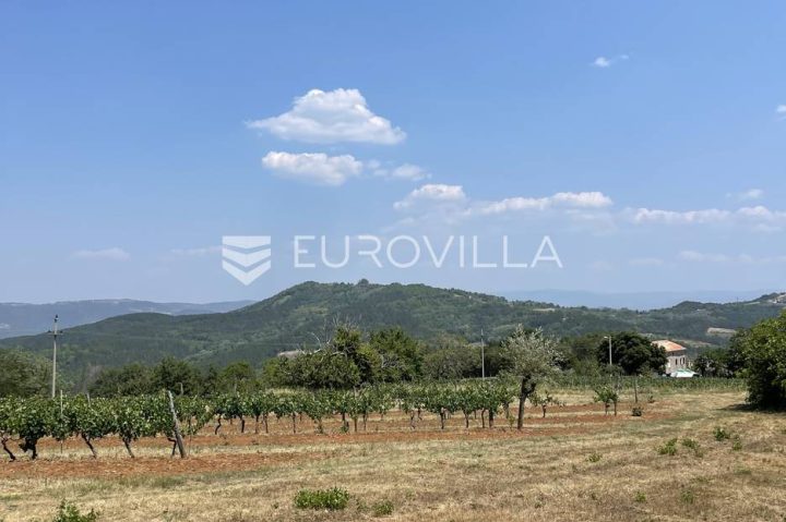 Pozemek na prodej 1046 m² – Rakotule