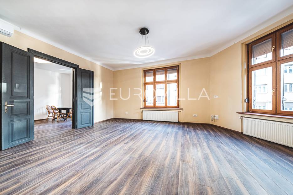 Flat For sale - Donji Grad - foto 2/12