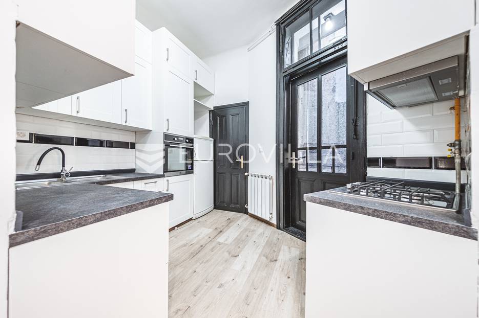 Flat For sale -  Donji Grad