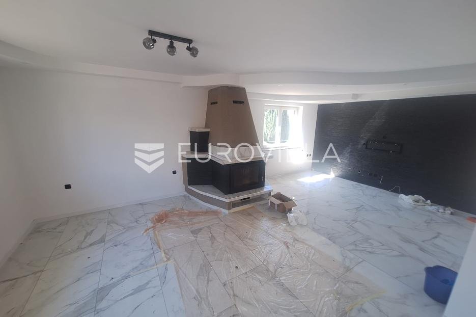 Haus Zu verkaufen - Karlovačka Ogulin - foto 2/11