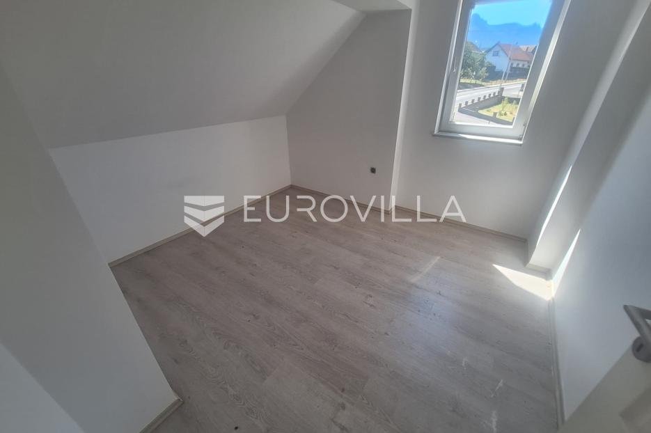 Haus Zu verkaufen - Karlovačka Ogulin