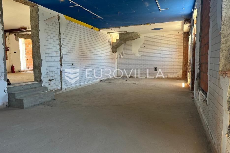 Poslovni prostori Na predaj - Požeško-slavonska Požega - foto 1/4