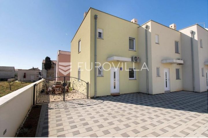 Flat for sale 83 m² – Privlaka