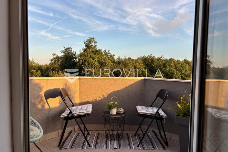 Apartment Zu verkaufen - Istarska Ližnjan - foto 2/16