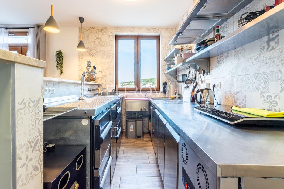 Apartment Zu verkaufen -  Tisno