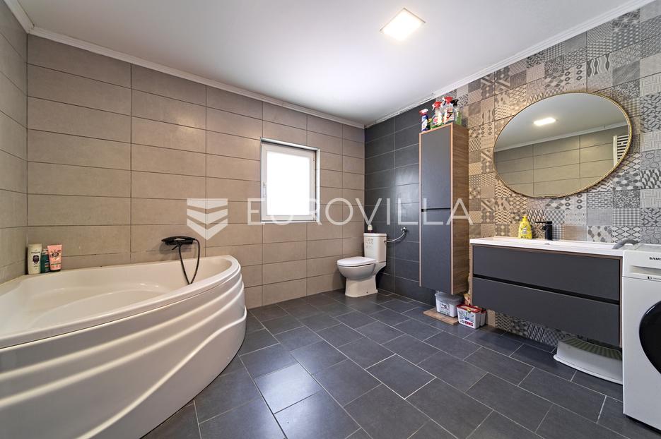 Maison À vendre - Osječko-baranjska Čepin