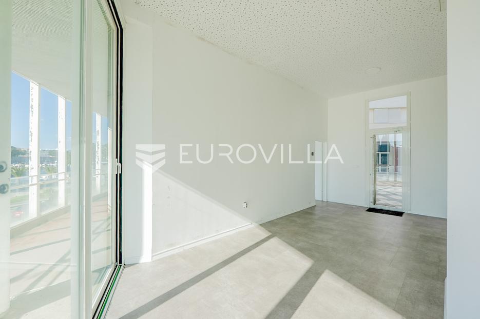 Business premises For sale -  Zadar