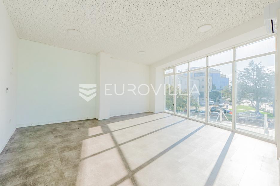 Business premises For sale -  Zadar