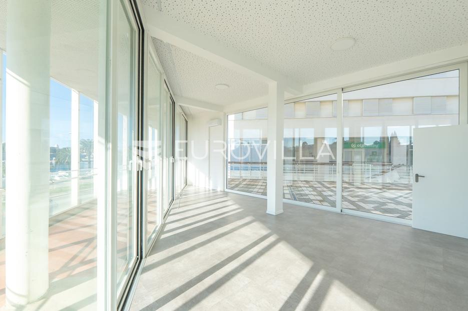 Business premises For sale -  Zadar