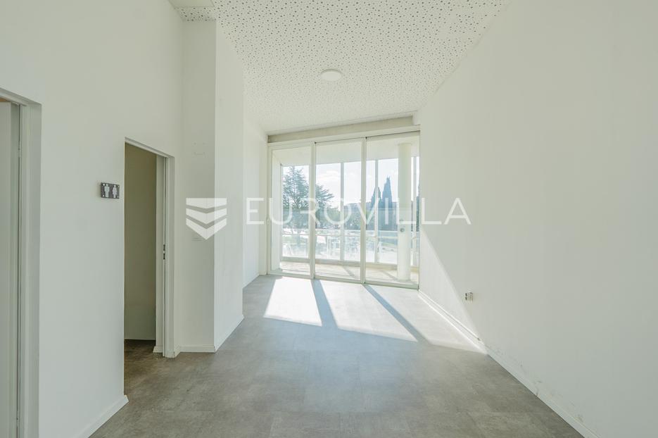 Business premises For sale -  Zadar