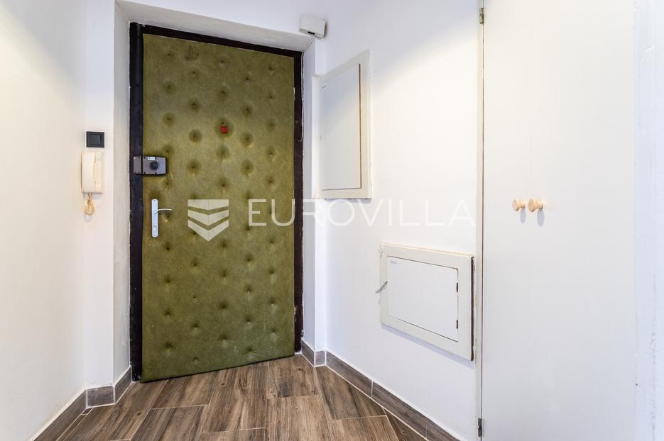 Apartma Naprodaj - Splitsko-dalmatinska Split
