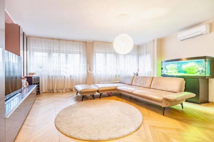 Appartamento in vendita 181 m² – Sveti Duh