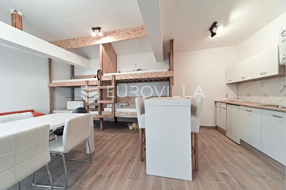 Casa In vendita -  Čepin