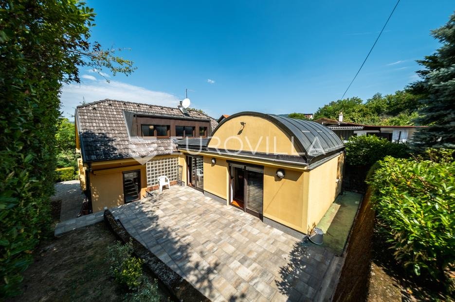 Dom Na sprzedaż - Grad Zagreb Črnomerec