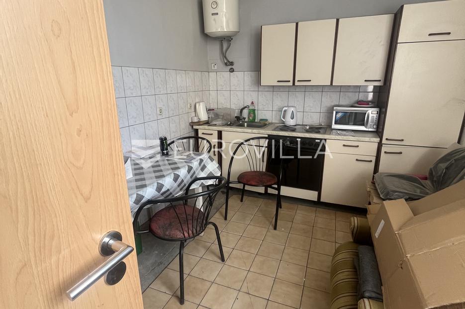 Business premises For sale - Brodsko-posavska Slavonski Šamac