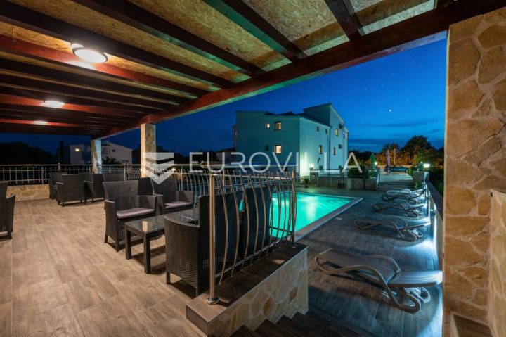 Casa In vendita - Splitsko-dalmatinska Marina - foto 5/34