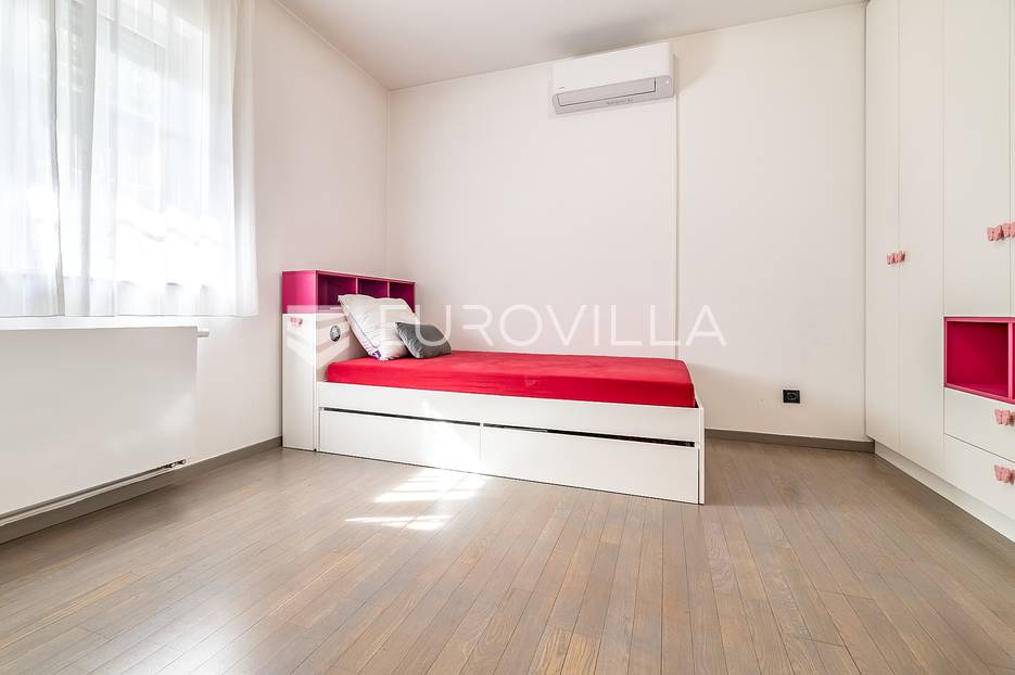 Casa In vendita -  Podsljeme