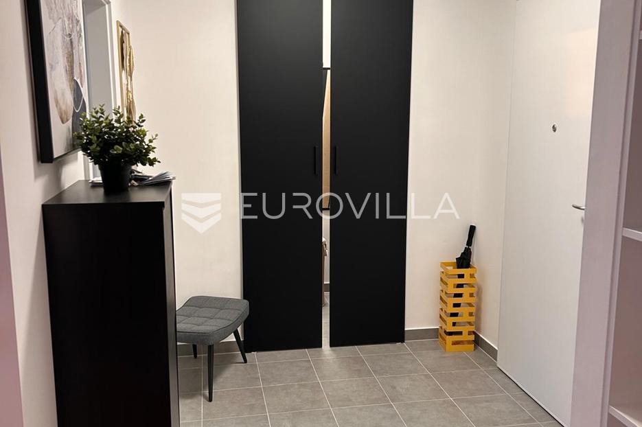 Apartmán Na prodej -  Stenjevec