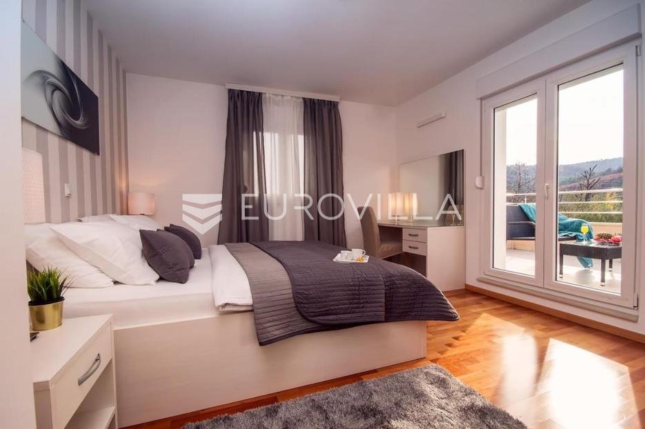 Haus Zu vermieten - Splitsko-dalmatinska Split - Okolica