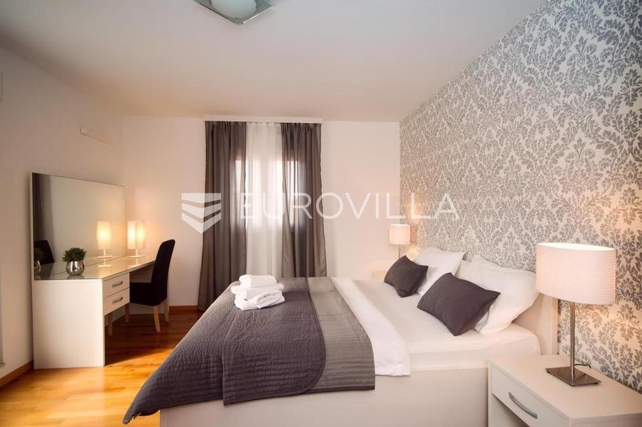Haus Zu vermieten - Splitsko-dalmatinska Split - Okolica