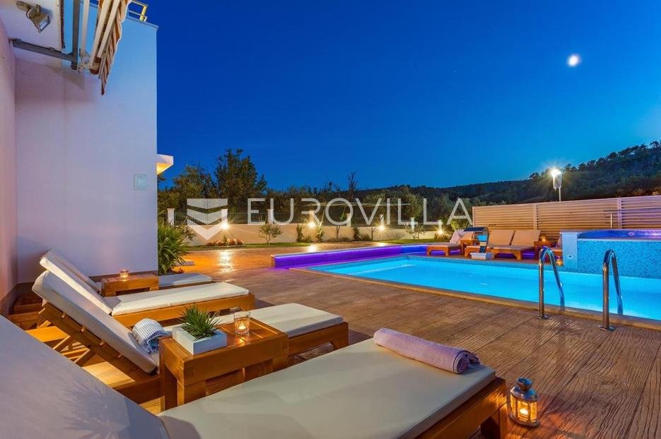 Haus Zu vermieten - Splitsko-dalmatinska Split - Okolica