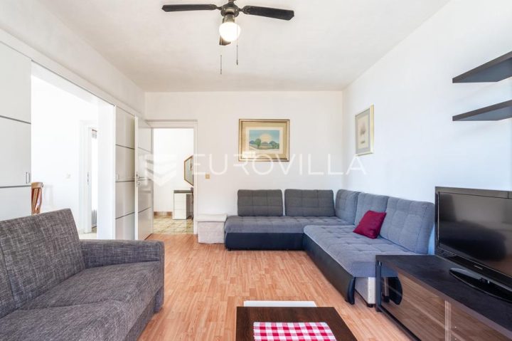 Flat For rent - Splitsko-dalmatinska Kaštela - foto 4/17