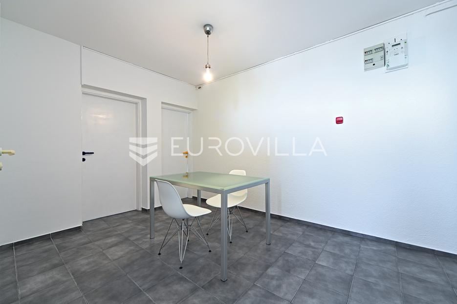 Appartement À vendre Gornji grad / Centar