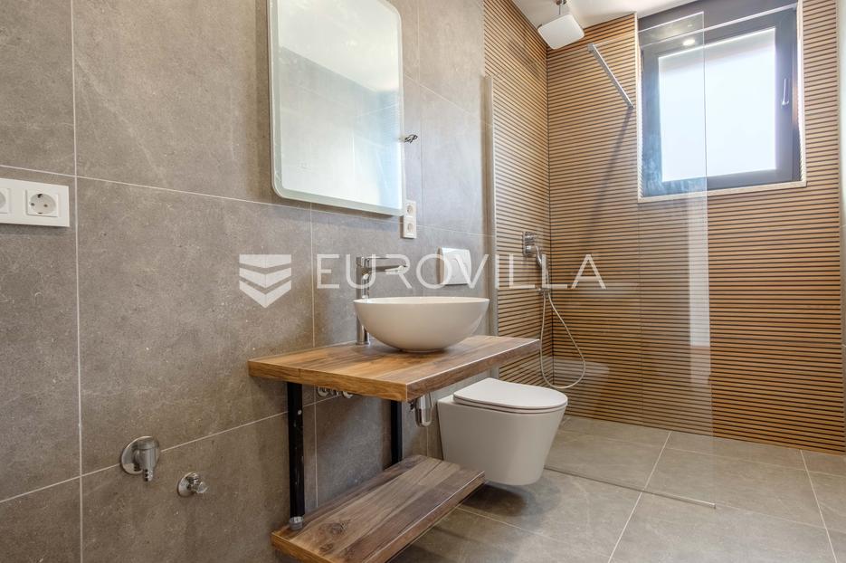 Appartement À vendre -  Ližnjan