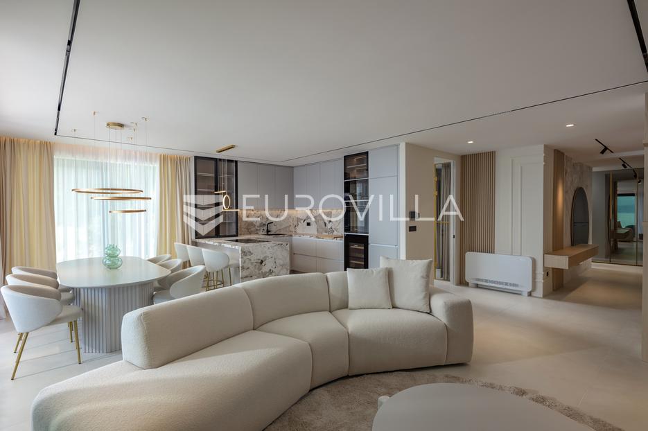 Appartamento In vendita -  Opatija