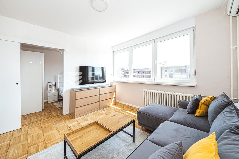 Apartment Zu verkaufen - Grad Zagreb Trnje - foto 2/10