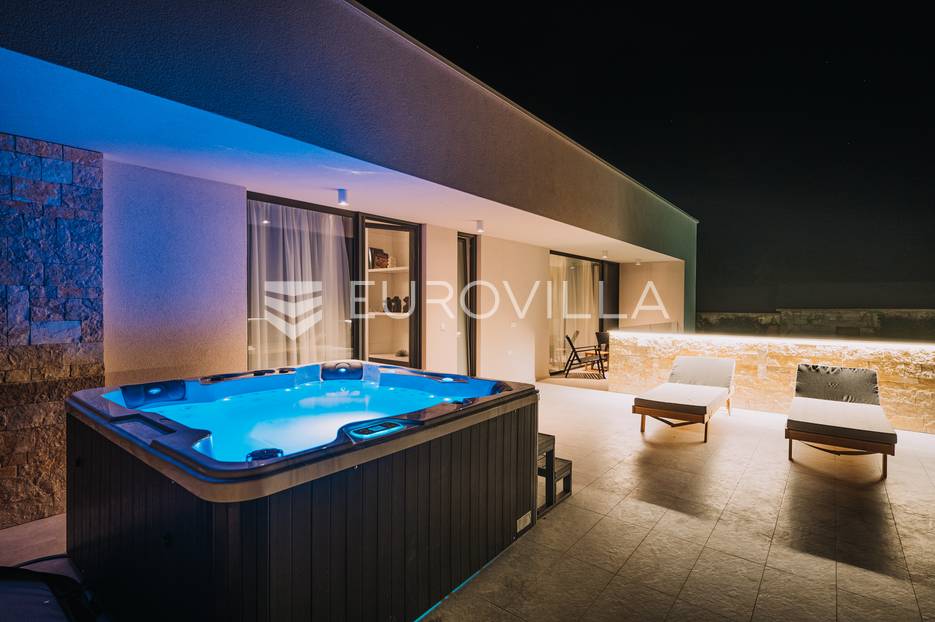 Dom Na sprzedaż -  Privlaka