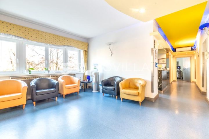 Flat for sale 223 m² – Donji Grad