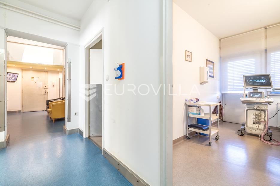 Apartma Naprodaj - Grad Zagreb Donji Grad
