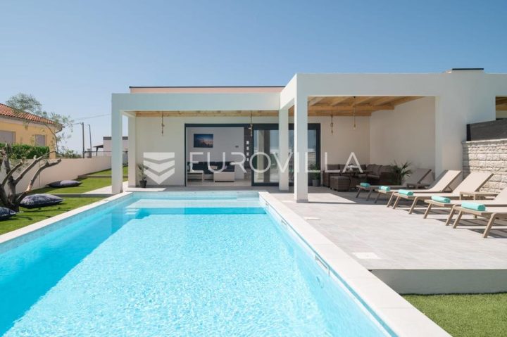 House for sale 110 m² – Poljica Brig