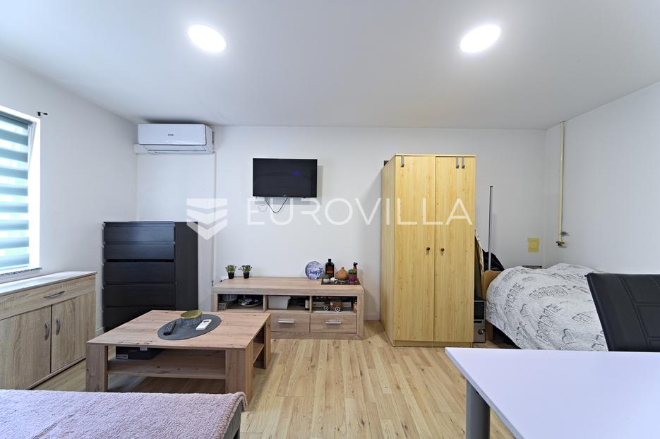 Appartement À vendre -  Osijek