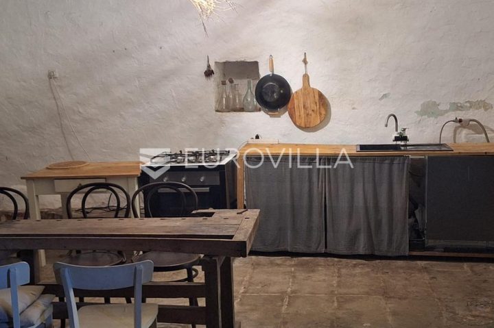 Haus Zu verkaufen - Splitsko-dalmatinska Vis - foto 3/17