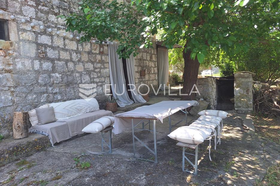 House For sale -  Vis